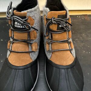 SOREL OUT N ABOUT™ IV CLASSIC WOMEN'S WATERPROOF BOOT Size 10